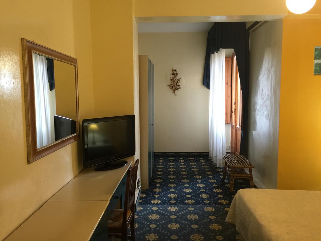 Hotel Corallo Montecatini Terme Buitenkant foto