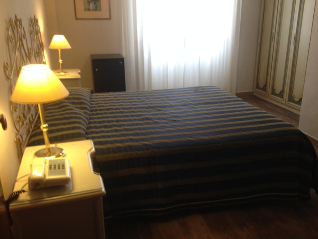Hotel Corallo Montecatini Terme Buitenkant foto