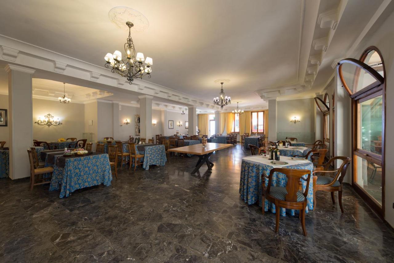 Hotel Corallo Montecatini Terme Buitenkant foto